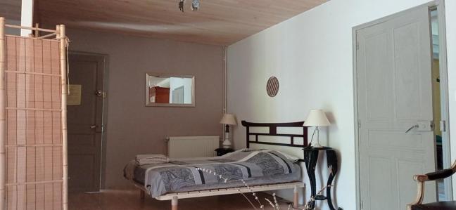 Bed and Breakfast A La Source Сен-Сирк-Лапопи Экстерьер фото